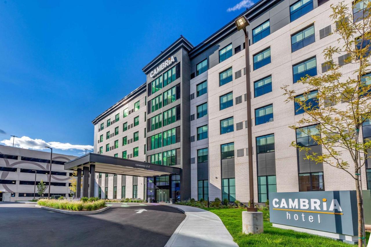 Cambria Hotel New Haven University Area Экстерьер фото