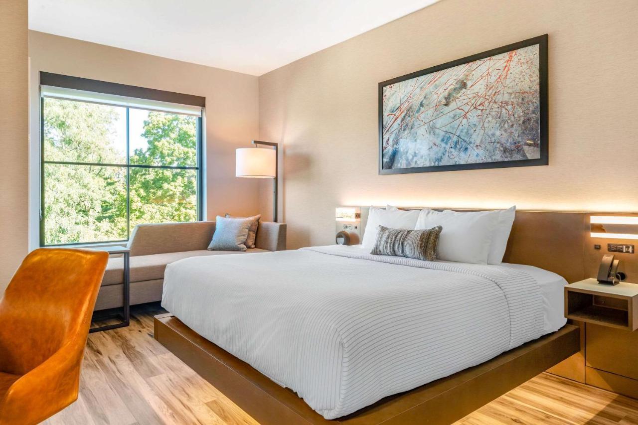 Cambria Hotel New Haven University Area Экстерьер фото